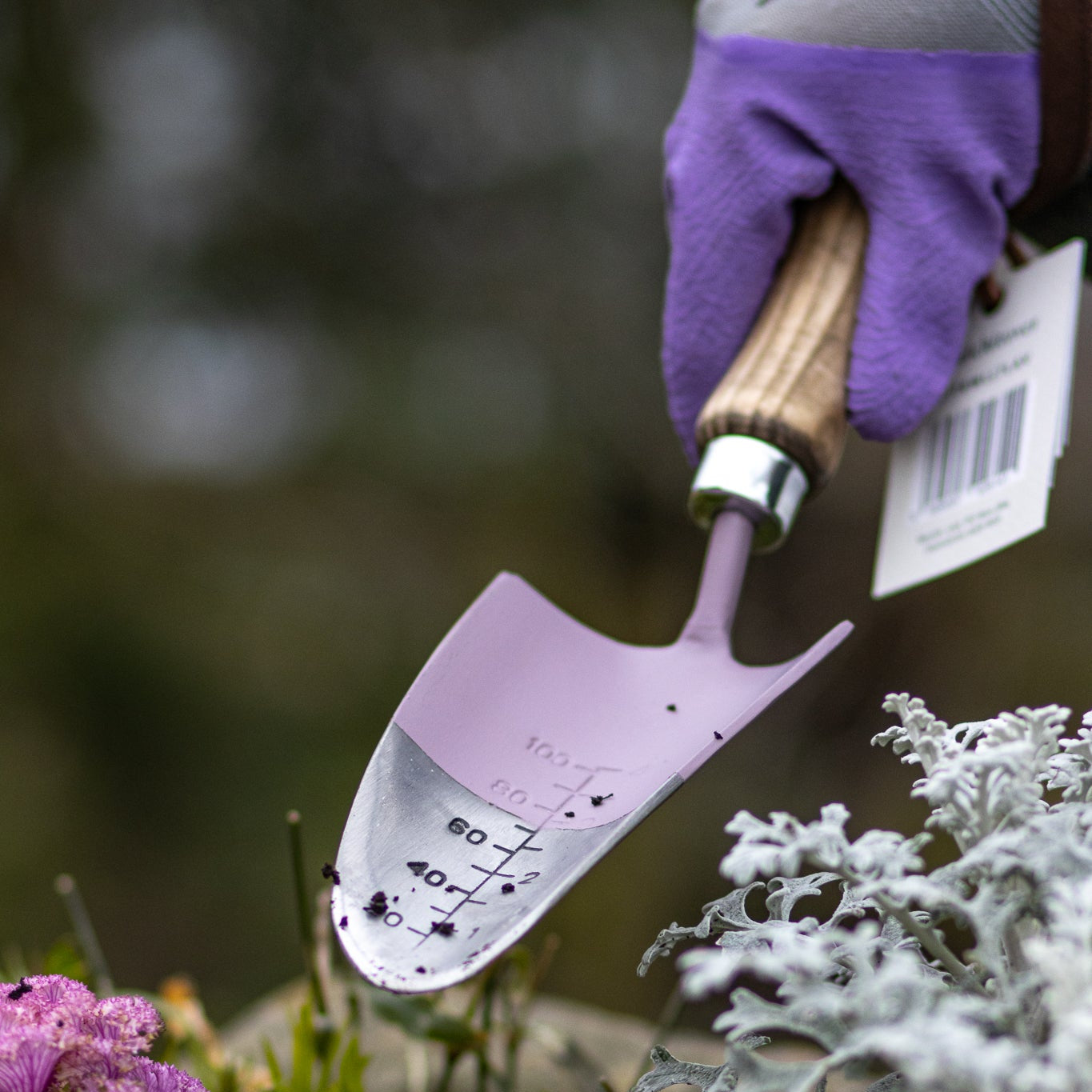 The Hand Trowel Soft Mulberry